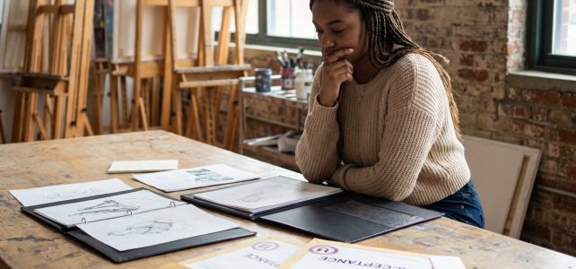 Pourquoi le choix de son école d&rsquo;arts pèse lourd sur la suite de sa carrière